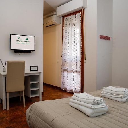 Etruria Airport Hotel Pisa Bagian luar foto
